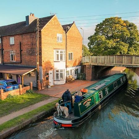 Hidden Gem Canal Facing Retreat With Lovely Walks Hopwas Extérieur photo