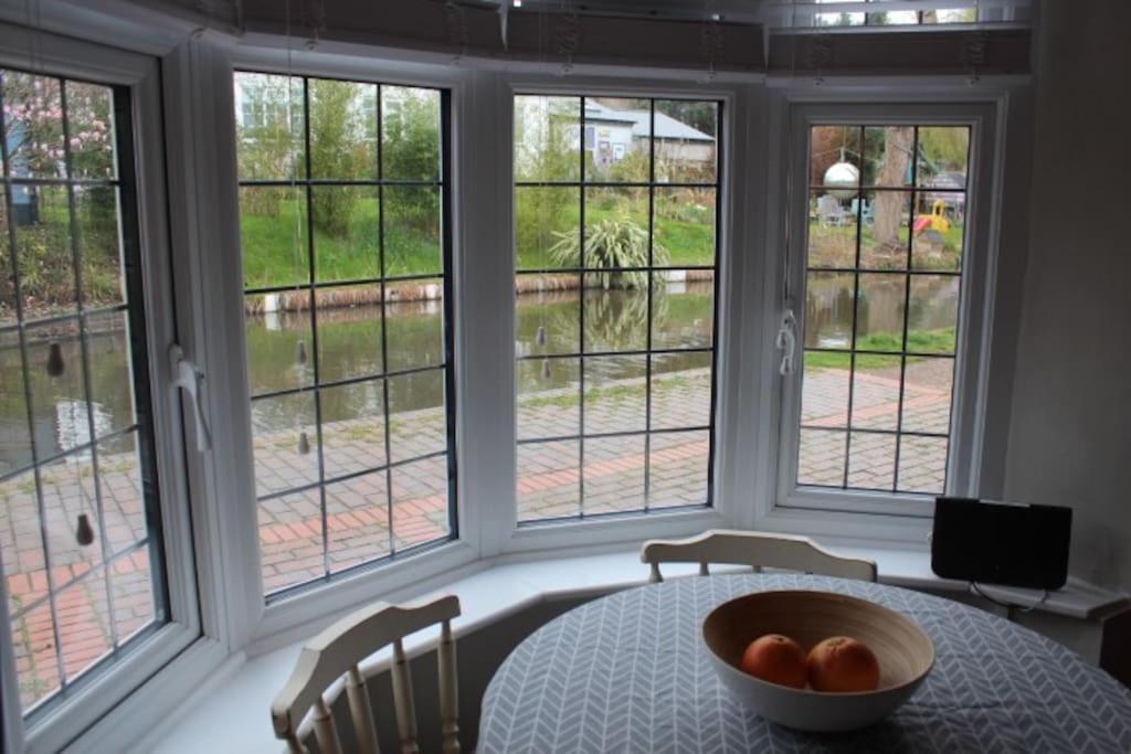 Hidden Gem Canal Facing Retreat With Lovely Walks Hopwas Extérieur photo