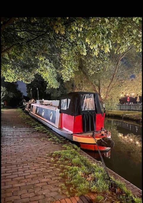 Hidden Gem Canal Facing Retreat With Lovely Walks Hopwas Extérieur photo