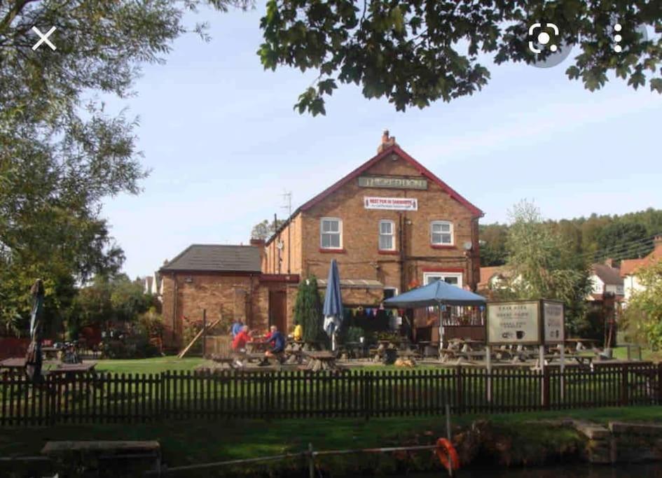 Hidden Gem Canal Facing Retreat With Lovely Walks Hopwas Extérieur photo